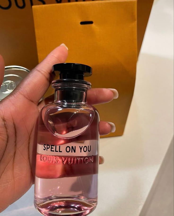 Louis Vuitton Spell On You. 100 ML.